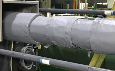 注塑機<a href=http://wap.dearbornperformance.com/e/tags/?tagname=%E4%BF%9D%E6%B8%A9%E8%A1%A3 target=_blank class=infotextkey>保溫衣</a>的好處