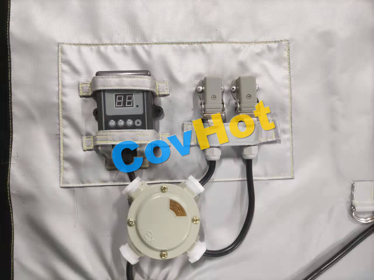 電伴熱<a href=http://wap.dearbornperformance.com/e/tags/?tagname=%E4%BF%9D%E6%B8%A9%E5%A5%97 target=_blank class=infotextkey>保溫套</a>